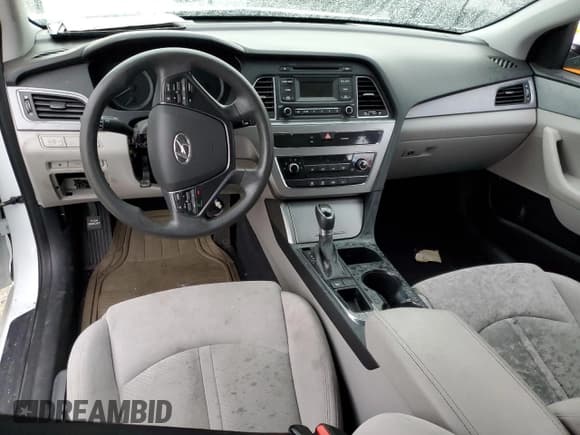 ✅ 2017 Hyundai Sonata SE • VIN: 5NPE24AF5HH581181 • Lot: 46313423. Listed on Copart with Not provided. Free auction sales archive from the USA and detailed vehicle history report at DreamBid. Image 8.