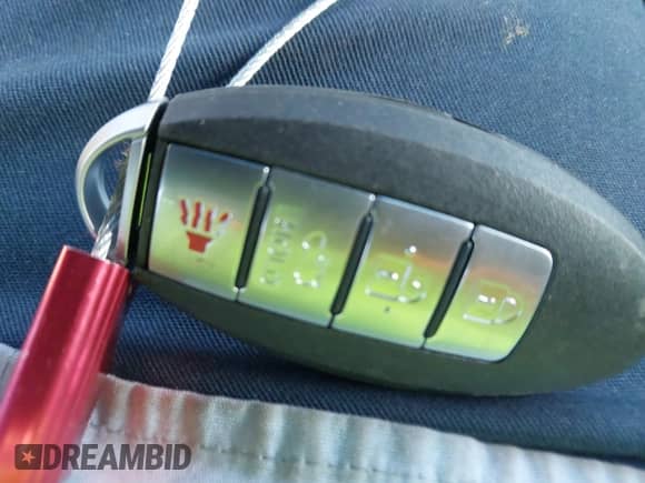 2012 Nissan Maxima S z VIN 1N4AA5AP5CC810159, wystawiony jako IAAI lot #43502711 z przebiegiem 238 815 mil mil oraz . Historia ofert i sprzedaży dostępna na DreamBid. Obrazek 11.