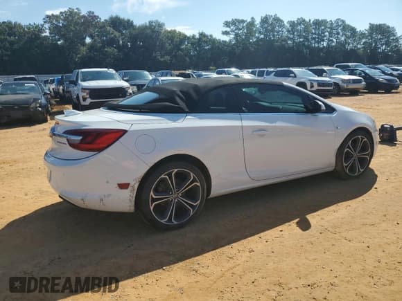 ✅ 2017 Buick Cascada Premium • VIN: W04WH3N57HG113742 • Lot: 86176125. Wystawiony na Copart z przebiegiem Nie podano. Bezpłatny archiwum sprzedaży aukcyjnych z USA i szczegółowy raport historii pojazdu na DreamBid. Zdjęcie 3.