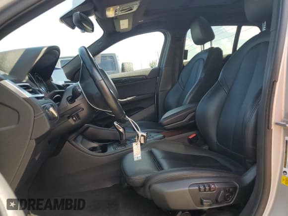 ✅ 2021 BMW X2 sDrive28i • VIN: WBXYH9C06M5S54903 • Lot: 57177885. Listed on Copart with 106,563 mi. Free auction sales archive from the USA and detailed vehicle history report at DreamBid. Image 7.