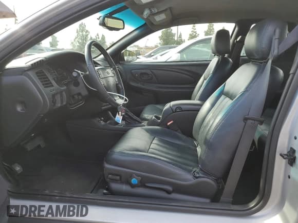 ✅ 2001 Chevrolet Monte Carlo LS • VIN: 2G1WW12EX19197315 • Lot: 92113115. Listed on Copart with 50,473 mi. Free auction sales archive from the USA and detailed vehicle history report at DreamBid. Image 7.