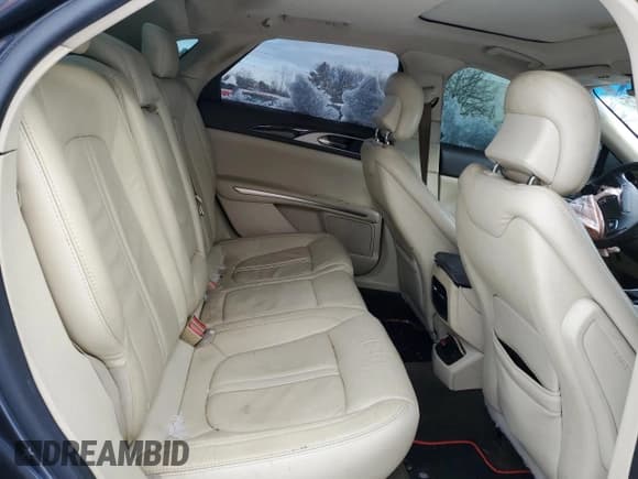 ✅ 2014 Lincoln MKZ • VIN: 3LN6L2J95ER835122 • Lot: 92249175. Wystawiony na Copart z przebiegiem 118 105 mil. Bezpłatny archiwum sprzedaży aukcyjnych z USA i szczegółowy raport historii pojazdu na DreamBid. Zdjęcie 10.