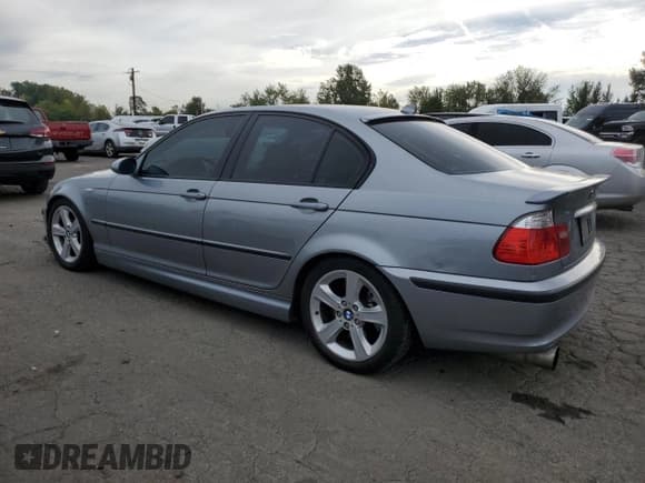 ✅ 2005 BMW 3 Series 330xi • VIN: WBAEW53455PN37488 • Lot: 75438234. Listed on Copart with 198,217 mi. Free auction sales archive from the USA and detailed vehicle history report at DreamBid. Image 2.