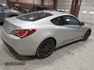 ✅ 2013 Hyundai Genesis Coupe 2.0T • VIN: KMHHT6KD0DU102941 • Lot: 42280472. Wystawiony na IAAI z przebiegiem 178 432 mil. Bezpłatny archiwum sprzedaży aukcyjnych z USA i szczegółowy raport historii pojazdu na DreamBid. Zdjęcie 4.
