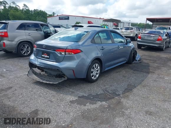 ✅ 2021 Toyota Corolla LE • VIN: 5YFEPMAEXMP227906 • Лот: 42621830. Опубликован ранее на IAAI с пробегом 66 727 миль. Бесплатный доступ к архиву аукционных продаж из США и подробный отчёт об истории автомобиля на DreamBid. Изображение 4.