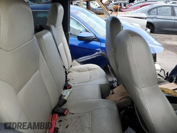 ✅ 2011 Chevrolet Colorado 1LT • VIN: 1GCDSCF92B8107235 • Лот: 62661334. Опубликован ранее на Copart с пробегом Не указан. Бесплатный доступ к архиву аукционных продаж из США и подробный отчёт об истории автомобиля на DreamBid. Изображение 10.