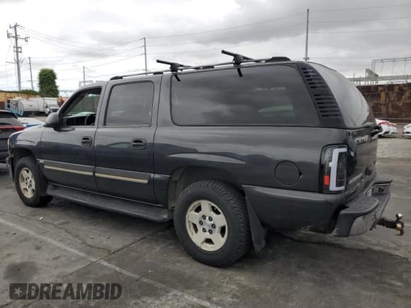 ✅ 2004 Chevrolet Suburban LT • VIN: 3GNEC16T34G196660 • Лот: 55841965. Опубликован ранее на Copart с пробегом Не указан. Бесплатный доступ к архиву аукционных продаж из США и подробный отчёт об истории автомобиля на DreamBid. Изображение 2.