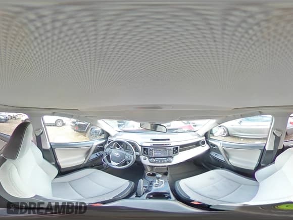 ✅ 2018 Toyota RAV4 XLE • VIN: 2T3RFREV9JW813476 • Lot: 93331035. Wystawiony na Copart z przebiegiem 27 284 mil. Bezpłatny archiwum sprzedaży aukcyjnych z USA i szczegółowy raport historii pojazdu na DreamBid. Zdjęcie 15.