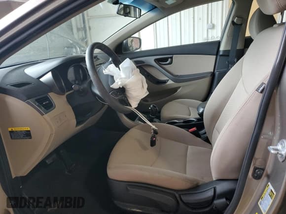 ✅ 2016 Hyundai Elantra SE • VIN: 5NPDH4AE9GH790133 • Лот: 82239755. Опубликован ранее на Copart с пробегом Не указан. Бесплатный доступ к архиву аукционных продаж из США и подробный отчёт об истории автомобиля на DreamBid. Изображение 7.