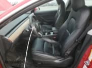 ✅ 2020 Tesla Model 3 Standard Range Plus • VIN: 5YJ3E1EAXLF706596 • Lot: 91983995. Wystawiony na Copart z przebiegiem 55 119 mil. Bezpłatny archiwum sprzedaży aukcyjnych z USA i szczegółowy raport historii pojazdu na DreamBid. Zdjęcie 7.