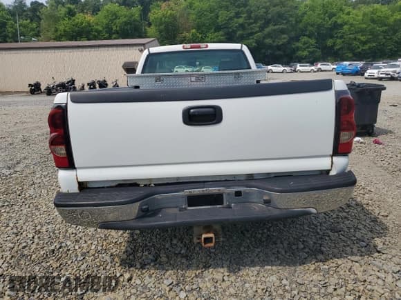 ✅ 2006 Chevrolet Silverado 1500 Work Truck • VIN: 3GCEC14XX6G209485 • Лот: 60070884. Опубликован ранее на Copart с пробегом Не указан. Бесплатный доступ к архиву аукционных продаж из США и подробный отчёт об истории автомобиля на DreamBid. Изображение 6.