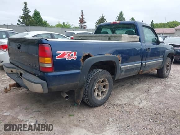 2001 Chevrolet Silverado 1500 с VIN 1GCEK14W81Z218530, выставлен на аукционе IAAI как лот 42274482 с пробегом 173 402 миль миль и . История ставок и продаж доступна на DreamBid. Изображение 4.