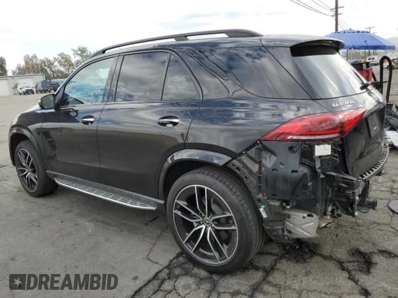 ✅ 2021 Mercedes-Benz GLE 450 • VIN: 4JGFB5KB7MA452409 • Lot: 85754735. Wystawiony na Copart z przebiegiem 18 665 mil. Bezpłatny archiwum sprzedaży aukcyjnych z USA i szczegółowy raport historii pojazdu na DreamBid. Zdjęcie 2.