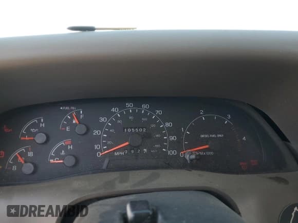 ✅ 2000 Ford F-350 XL • VIN: 1FTWX33F2YEB37866 • Lot: 75228264. Wystawiony na Copart z przebiegiem 105 502 mil. Bezpłatny archiwum sprzedaży aukcyjnych z USA i szczegółowy raport historii pojazdu na DreamBid. Zdjęcie 9.