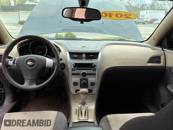 ✅ 2010 Chevrolet Malibu 1LS • VIN: 1G1ZB5EB6AF196056 • Lot: 53687215. Listed on Copart with 130,835 mi. Free auction sales archive from the USA and detailed vehicle history report at DreamBid. Image 9.