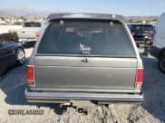 ✅ 1988 GMC Jimmy • VIN: 1GKCS18Z2J8541042 • Lot: 78100004. Wystawiony na Copart z przebiegiem 199 916 mil. Bezpłatny archiwum sprzedaży aukcyjnych z USA i szczegółowy raport historii pojazdu na DreamBid. Zdjęcie 6.