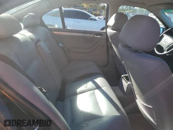 1999 BMW 3 Series 323i с VIN WBAAM3331XKC56081, выставлен на аукционе Copart как лот 82767554 с пробегом 92 916 миль миль и Списание • Salvage title. История ставок и продаж доступна на DreamBid. Изображение 10.