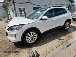 ✅ 2021 Ford Escape Titanium • VIN: 1FMCU9J96MUA33792 • Lot: 69869145. Wystawiony na Copart z przebiegiem 31 095 mil. Bezpłatny archiwum sprzedaży aukcyjnych z USA i szczegółowy raport historii pojazdu na DreamBid. Zdjęcie 1.