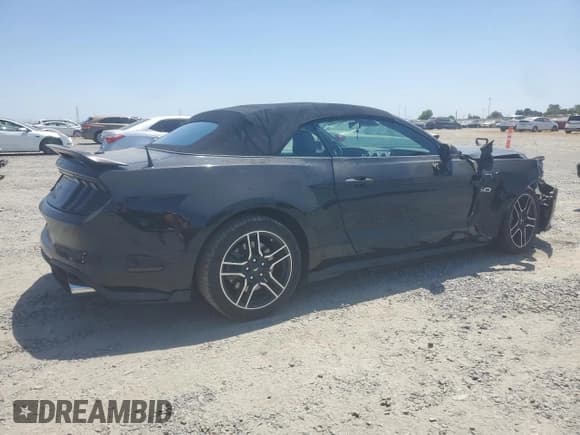 ✅ 2020 Ford Mustang GT Premium • VIN: 1FATP8FF4L5132372 • Lot: 62913095. Listed on Copart with 66,423 mi. Free auction sales archive from the USA and detailed vehicle history report at DreamBid. Image 3.