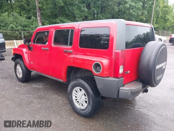 ✅ 2009 Hummer H3 Luxury • VIN: 5GTEN13E998106992 • Lot: 42511648. Listed on IAAI with 236,443 mi. Free auction sales archive from the USA and detailed vehicle history report at DreamBid. Image 3.