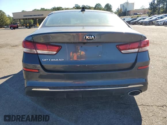 ✅ 2020 Kia Optima LX • VIN: 5XXGT4L31LG426883 • Lot: 86605065. Listed on Copart with 32,871 mi. Free auction sales archive from the USA and detailed vehicle history report at DreamBid. Image 6.