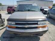 ✅ 1999 Chevrolet Blazer Trailblazer • VIN: 1GNDT13W1X2169254 • Lot: 55021105. Wystawiony na Copart z przebiegiem 158 169 mil. Bezpłatny archiwum sprzedaży aukcyjnych z USA i szczegółowy raport historii pojazdu na DreamBid. Zdjęcie 5.