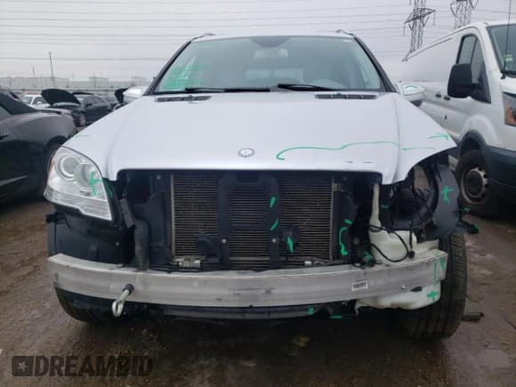 ✅ 2009 Mercedes-Benz M 550 • VIN: 4JGBB72E49A452007 • Lot: 38931744. Listed on Copart with 100,603 mi. Free auction sales archive from the USA and detailed vehicle history report at DreamBid. Image 5.