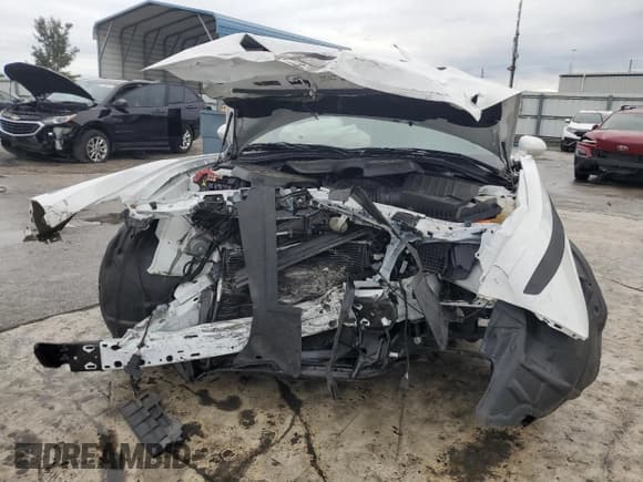 ✅ 2020 Dodge Challenger SXT • VIN: 2C3CDZAG9LH152414 • Lot: 82668843. Wystawiony na Copart z przebiegiem 30 538 mil. Bezpłatny archiwum sprzedaży aukcyjnych z USA i szczegółowy raport historii pojazdu na DreamBid. Zdjęcie 5.