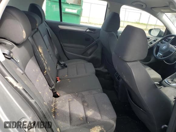 ✅ 2011 Volkswagen Golf • VIN: WVWDM9AJ0BW255488 • Лот: 51337875. Опубликован ранее на Copart с пробегом 90 306 миль. Бесплатный доступ к архиву аукционных продаж из США и подробный отчёт об истории автомобиля на DreamBid. Изображение 10.