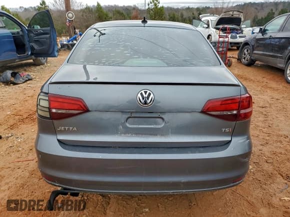 ✅ 2016 Volkswagen Jetta Sport • VIN: 3VWD17AJ2GM414531 • Lot: 96186555. Listed on Copart with 208,014 mi. Free auction sales archive from the USA and detailed vehicle history report at DreamBid. Image 6.