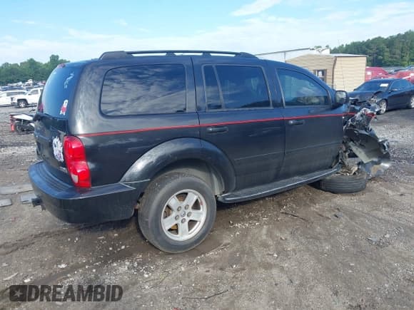 ✅ 2008 Dodge Durango SLT • VIN: 1D8HD48248F135173 • Lot: 42685790. Listed on IAAI with 200,260 mi. Free auction sales archive from the USA and detailed vehicle history report at DreamBid. Image 4.