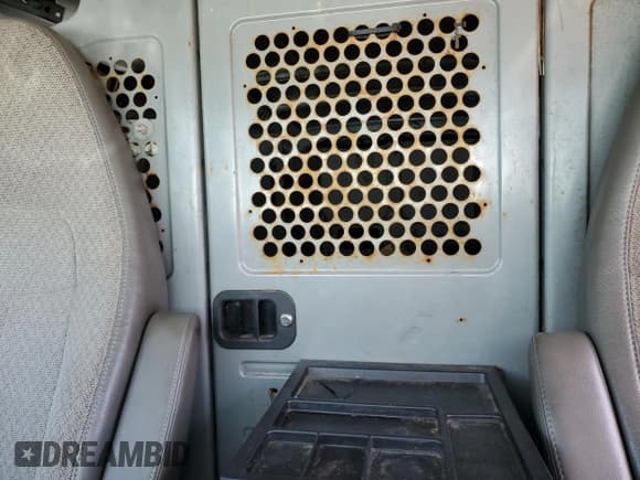 ✅ 2013 Chevrolet Express Cargo • VIN: 1GCWGFCA6D1143242 • Lot: 70320265. Listed on Copart with 330,928 mi. Free auction sales archive from the USA and detailed vehicle history report at DreamBid. Image 10.