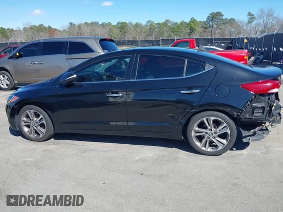✅ 2017 Hyundai Elantra Limited • VIN: 5NPD84LF8HH049737 • Lot: 41740831. Listed on IAAI with 56,889 mi. Free auction sales archive from the USA and detailed vehicle history report at DreamBid. Image 14.