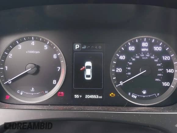 2015 Hyundai Sonata Sport z VIN 5NPE34AF7FH161156, wystawiony jako IAAI lot #43391308 z przebiegiem 204 553 mil mil oraz . Historia ofert i sprzedaży dostępna na DreamBid. Obrazek 7.