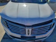 ✅ 2017 Lincoln MKC Select • VIN: 5LMCJ2C94HUL04400 • Lot: 95033055. Listed on Copart with 114,952 mi. Free auction sales archive from the USA and detailed vehicle history report at DreamBid. Image 11.