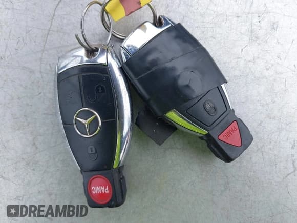 ✅ 2009 Mercedes-Benz M 550 • VIN: 4JGBB72E59A504504 • Lot: 43157447. Listed on IAAI with 99,101 mi. Free auction sales archive from the USA and detailed vehicle history report at DreamBid. Image 11.