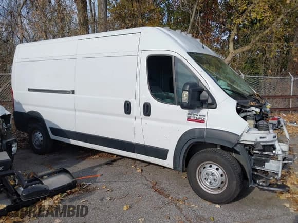 ✅ 2021 Ram ProMaster Cargo • VIN: 3C6LRVDG9ME547165 • Lot: 43605239. Listed on IAAI with 80,941 mi. Free auction sales archive from the USA and detailed vehicle history report at DreamBid. Image 14.