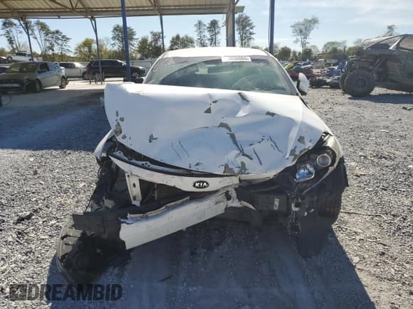 ✅ 2014 Kia Optima LX • VIN: 5XXGM4A70EG350496 • Lot: 90030865. Listed on Copart with 236,917 mi. Free auction sales archive from the USA and detailed vehicle history report at DreamBid. Image 5.