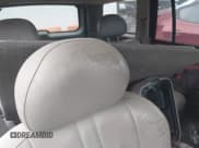 ✅ 2004 Jeep Grand Cherokee Laredo • VIN: 1J4GX48S34C267798 • Lot: 42443693. Wystawiony na IAAI z przebiegiem Nie podano. Bezpłatny archiwum sprzedaży aukcyjnych z USA i szczegółowy raport historii pojazdu na DreamBid. Zdjęcie 14.