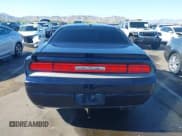 ✅ 2013 Dodge Challenger R/T Classic • VIN: 2C3CDYBT5DH611493 • Lot: 42227574. Wystawiony na IAAI z przebiegiem 76 907 mil. Bezpłatny archiwum sprzedaży aukcyjnych z USA i szczegółowy raport historii pojazdu na DreamBid. Zdjęcie 16.