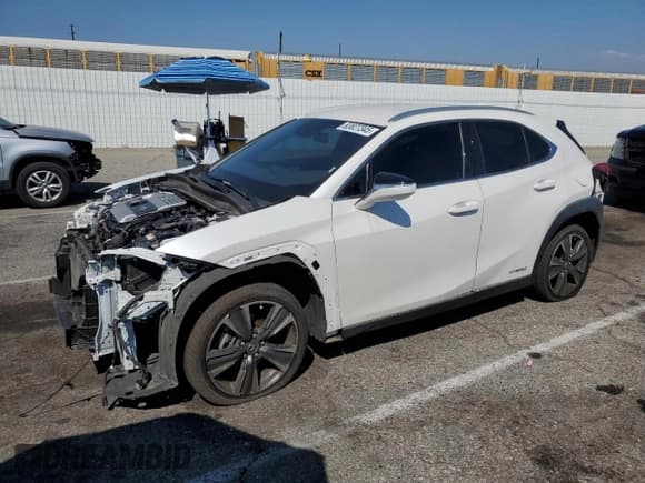 ✅ 2020 Lexus UX 250h • VIN: JTHX9JBH5L2035122 • Лот: 83827345. Опубликован ранее на Copart с пробегом 46 585 миль. Бесплатный доступ к архиву аукционных продаж из США и подробный отчёт об истории автомобиля на DreamBid. Изображение 1.
