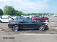 ✅ 2015 BMW 2 Series M235i xDrive • VIN: WBA1J9C58FVX99239 • Lot: 42623966. Wystawiony na IAAI z przebiegiem 80 160 mil. Bezpłatny archiwum sprzedaży aukcyjnych z USA i szczegółowy raport historii pojazdu na DreamBid. Zdjęcie 13.