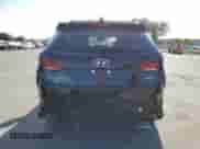 ✅ 2018 Hyundai Santa Fe 2.4L • VIN: 5XYZU3LB0JG561143 • Lot: 46826633. Wystawiony na Copart z przebiegiem 66 467 mil mil. Skorzystaj z bezpłatnego archiwum sprzedaży aukcyjnych z USA i zobacz szczegółowy raport historii pojazdu na DreamBid. Zdjęcie 6.