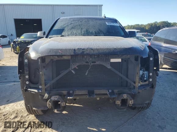 ✅ 2019 GMC Yukon SLT • VIN: 1GKS1BKC9KR236299 • Lot: 86833515. Listed on Copart with 127,432 mi. Free auction sales archive from the USA and detailed vehicle history report at DreamBid. Image 5.