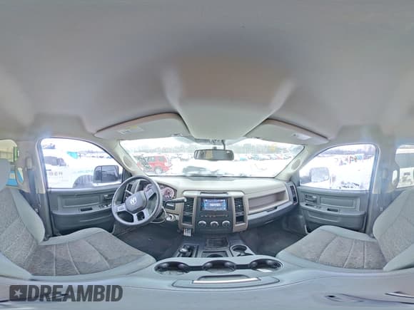 ✅ 2012 Ram 2500 ST • VIN: 3C6UD5CL0CG286772 • Лот: 94389175. Опубликован ранее на Copart с пробегом 293 503 миль. Бесплатный доступ к архиву аукционных продаж из США и подробный отчёт об истории автомобиля на DreamBid. Изображение 14.