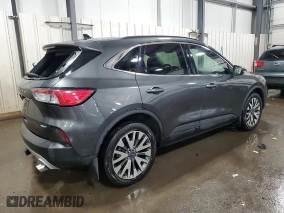 ✅ 2020 Ford Escape Titanium • VIN: 1FMCU9J98LUA37003 • Лот: 45955255. Опубликован ранее на Copart с пробегом 108 237 миль. Бесплатный доступ к архиву аукционных продаж из США и подробный отчёт об истории автомобиля на DreamBid. Изображение 3.