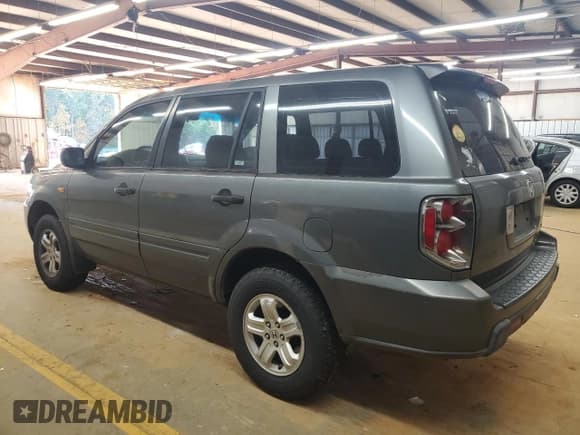 ✅ 2007 Honda Pilot LX • VIN: 5FNYF18117B015946 • Lot: 89434105. Listed on Copart with 285,150 mi. Free auction sales archive from the USA and detailed vehicle history report at DreamBid. Image 2.