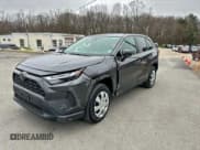 ✅ 2025 Toyota RAV4 LE • VIN: 2T3F1RFV9SW527242 • Lot: 95414385. Wystawiony na Copart z przebiegiem 10 856 mil. Bezpłatny archiwum sprzedaży aukcyjnych z USA i szczegółowy raport historii pojazdu na DreamBid. Zdjęcie 1.