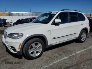 ✅ 2012 BMW X5 35d • VIN: 5UXZW0C5XCL674154 • Лот: 87085515. Опубликован ранее на Copart с пробегом 174 680 миль. Бесплатный доступ к архиву аукционных продаж из США и подробный отчёт об истории автомобиля на DreamBid. Изображение 1.