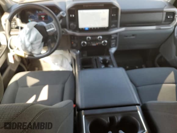 ✅ 2025 Ford F-150 XLT • VIN: 1FTFW3L85SFA04914 • Lot: 53477075. Listed on Copart with 4,025 mi. Free auction sales archive from the USA and detailed vehicle history report at DreamBid. Image 8.